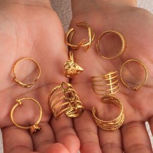 Anillos de apertura irregular: sofisticación y estilo europeo-americano.